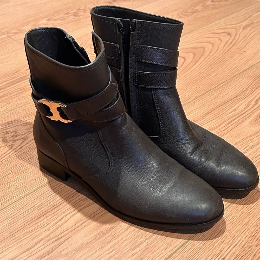 Tory Burch short leather boots